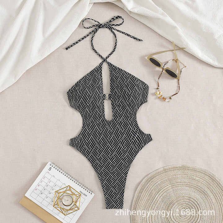 Women One-Piece Swimsuit with Creative Cut-Out Mune Fashion
