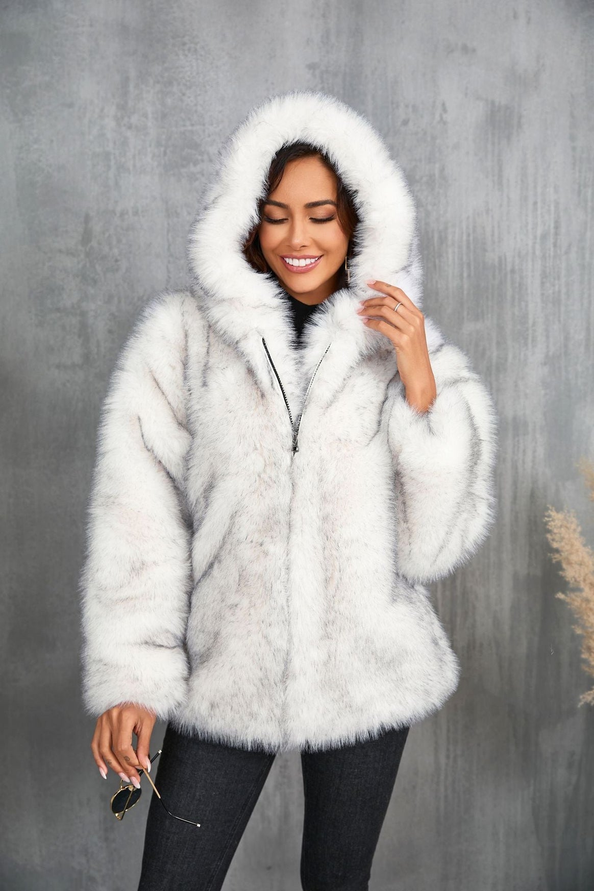 Ladies Cozy Hoodie Jacket Mune