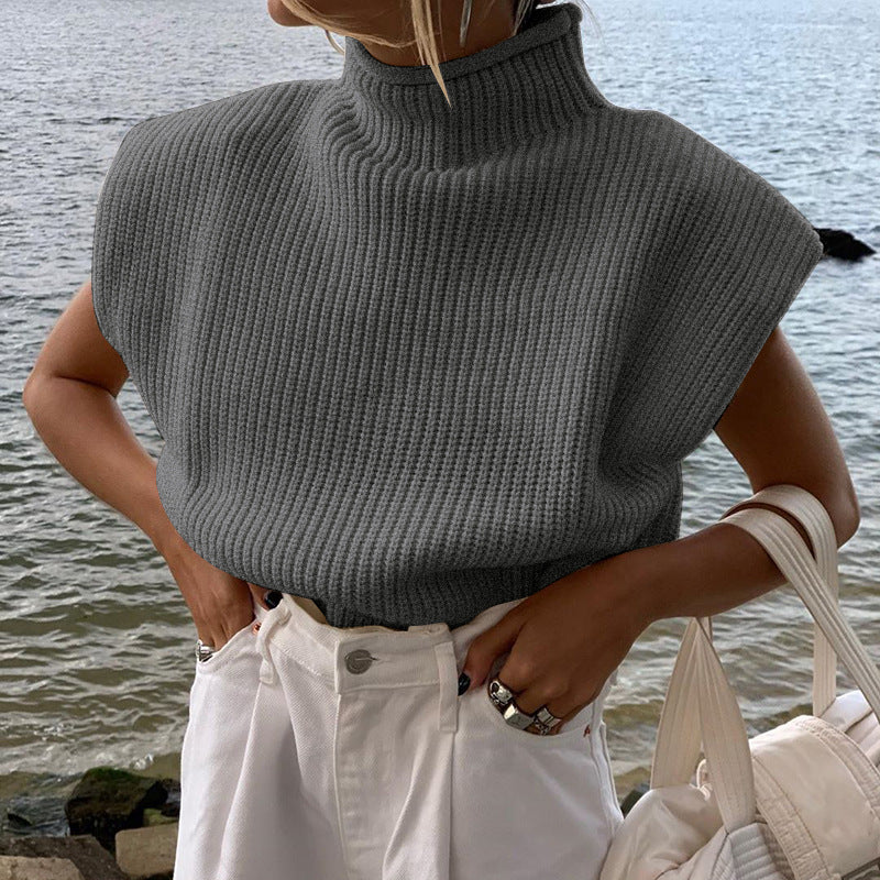 Women's sleeveless ribbed top with stand-up collar and padded shoulders Mune Fashion