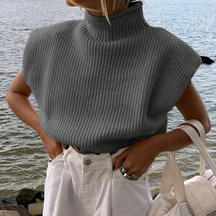 Women's sleeveless ribbed top with stand-up collar and padded shoulders Mune Fashion
