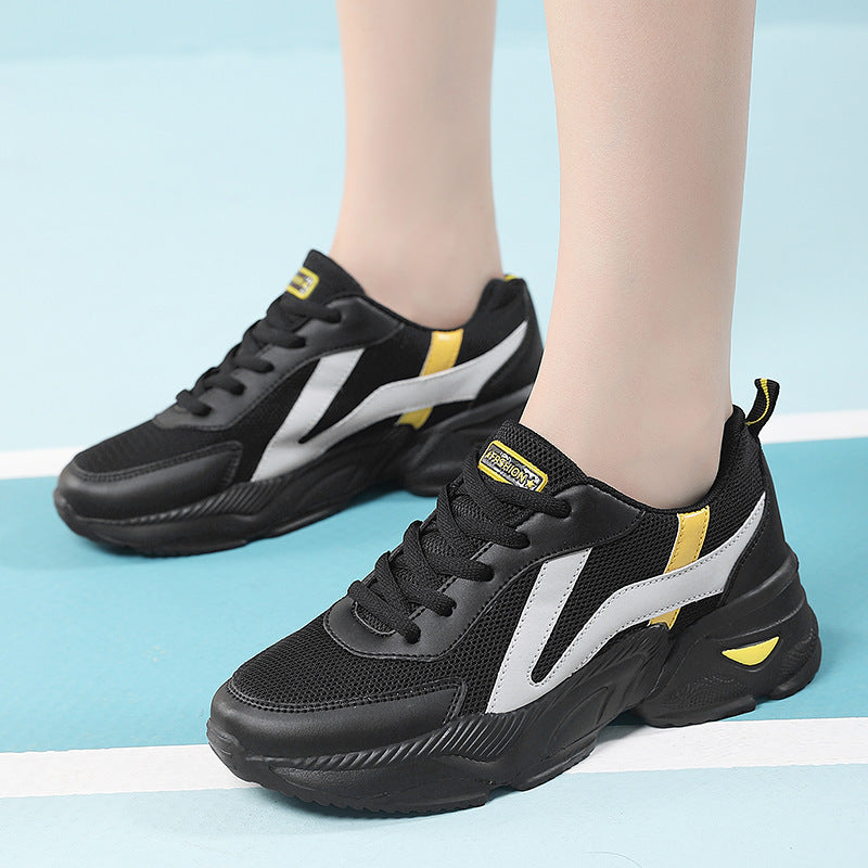 Women's cushioned leisure platform sneakers with padded comfort collar, breathable mesh, and non-slip profile Mune Fashion