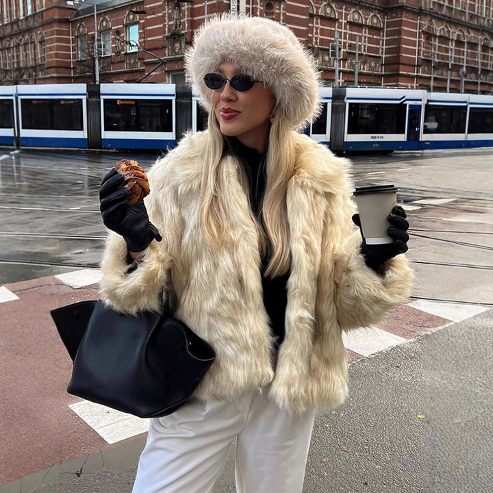 Women's Short Cut Boxy Faux Fur Coat with Long Pile Structure Mune Fashion