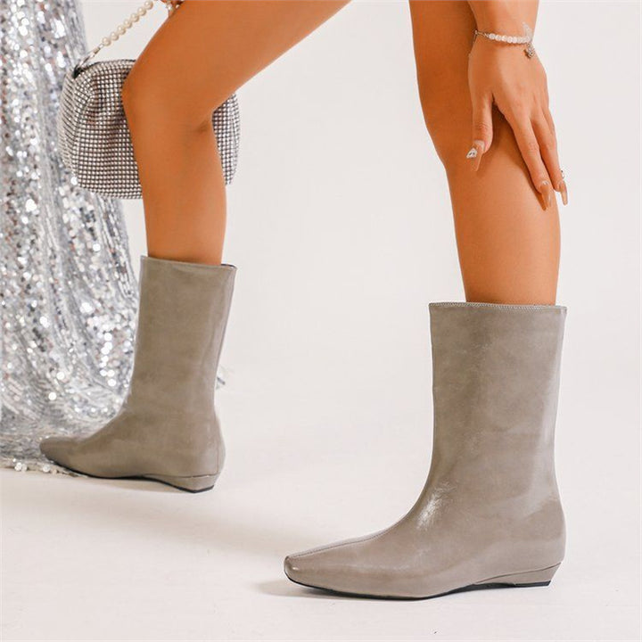 Women's midi ankle boots with pointed toe shape, suede look and sleek wedge heel Mune Fashion
