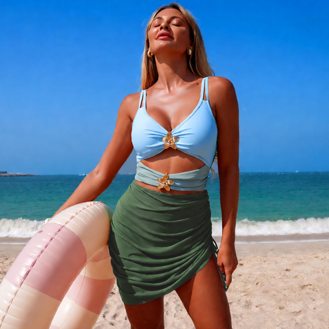 Women's bikini top with cut-outs and gathering Mune Fashion