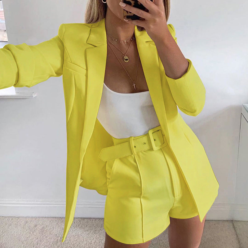 Women's Elegant Two-Piece Blazer-Shorts Set with Tailored Lapel Blazer and High-Waist Shorts Mune Fashion