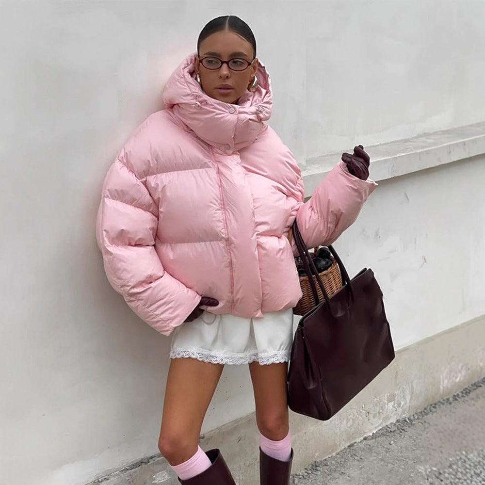 Women's short oversized quilted down jacket with hood and high stand-up collar Mune Fashion