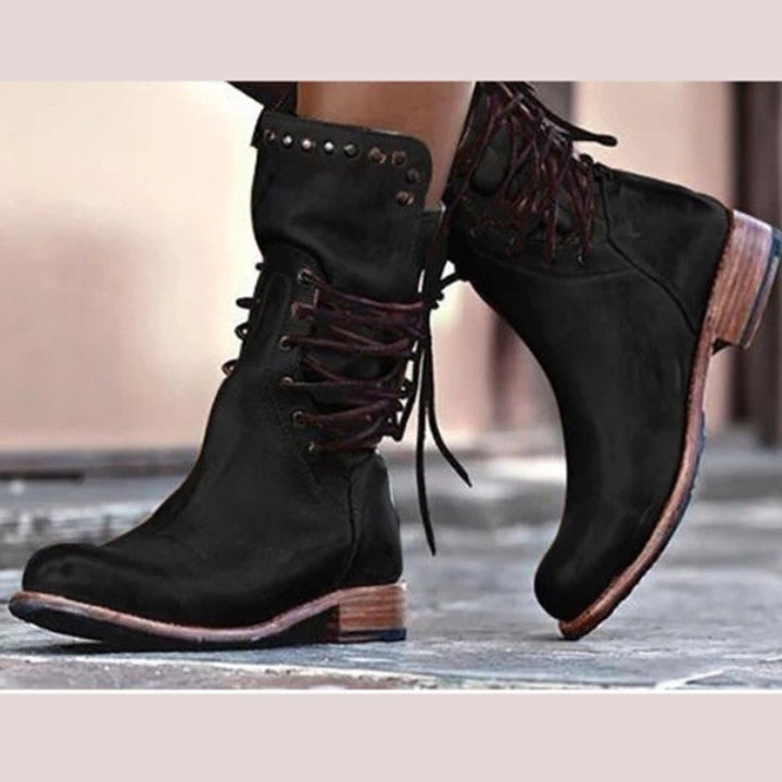 Women's lace-up boots in vintage look made of leatherette with studded details and low block heel Mune Fashion