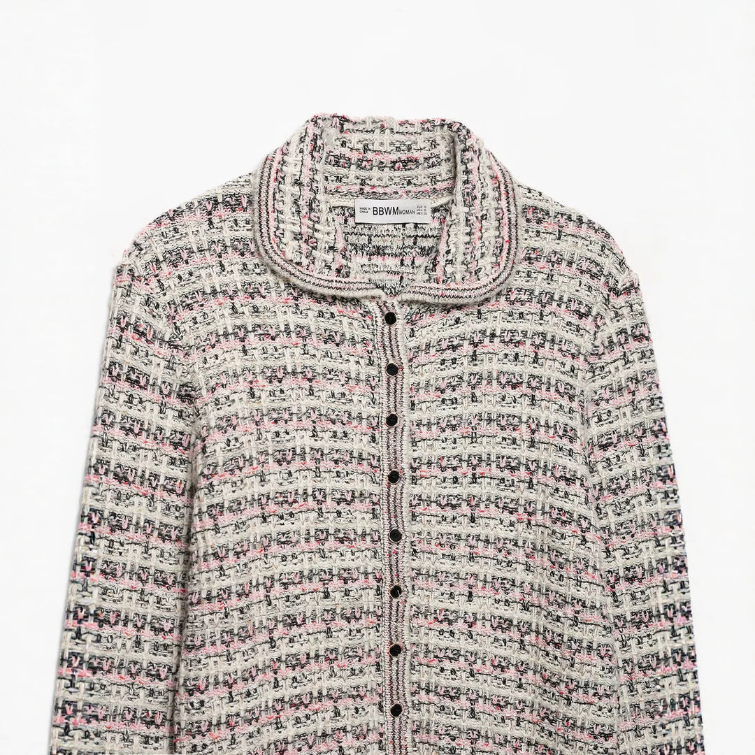 Women's tweed cardigan with round collar, continuous button placket and fringe trim Mune Fashion