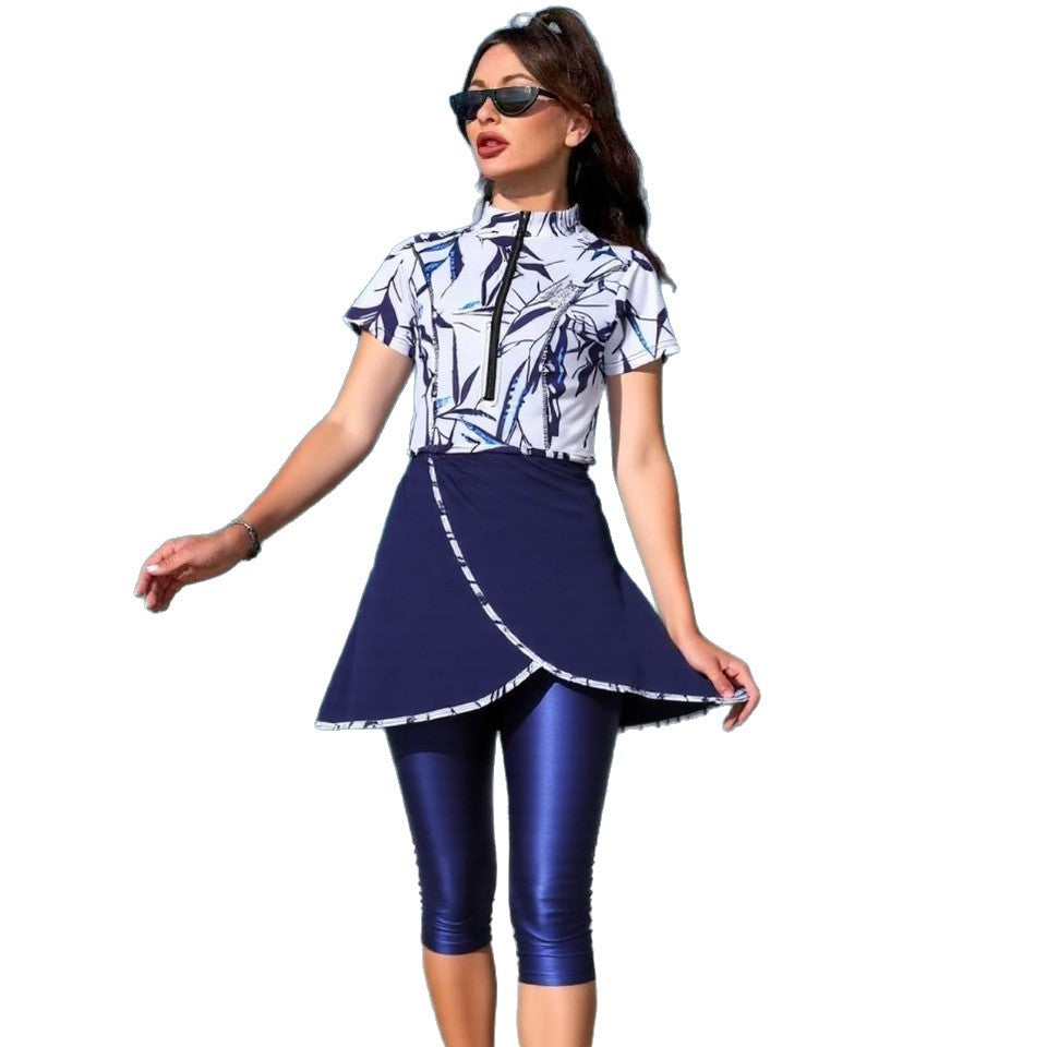 Women's sporty two-piece with long top and figure-flattering leggings Mune Fashion