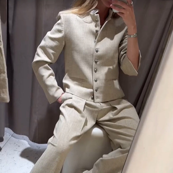 Women's stand collar jacket with metal buttons and wide pleated trousers Mune Fashion