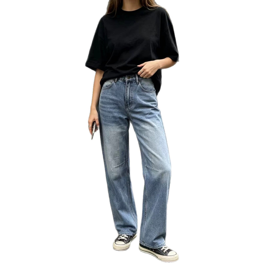 Ladies high-waisted wide jeans with straight leg, knee patches and classic five-pocket cut Mune Fashion