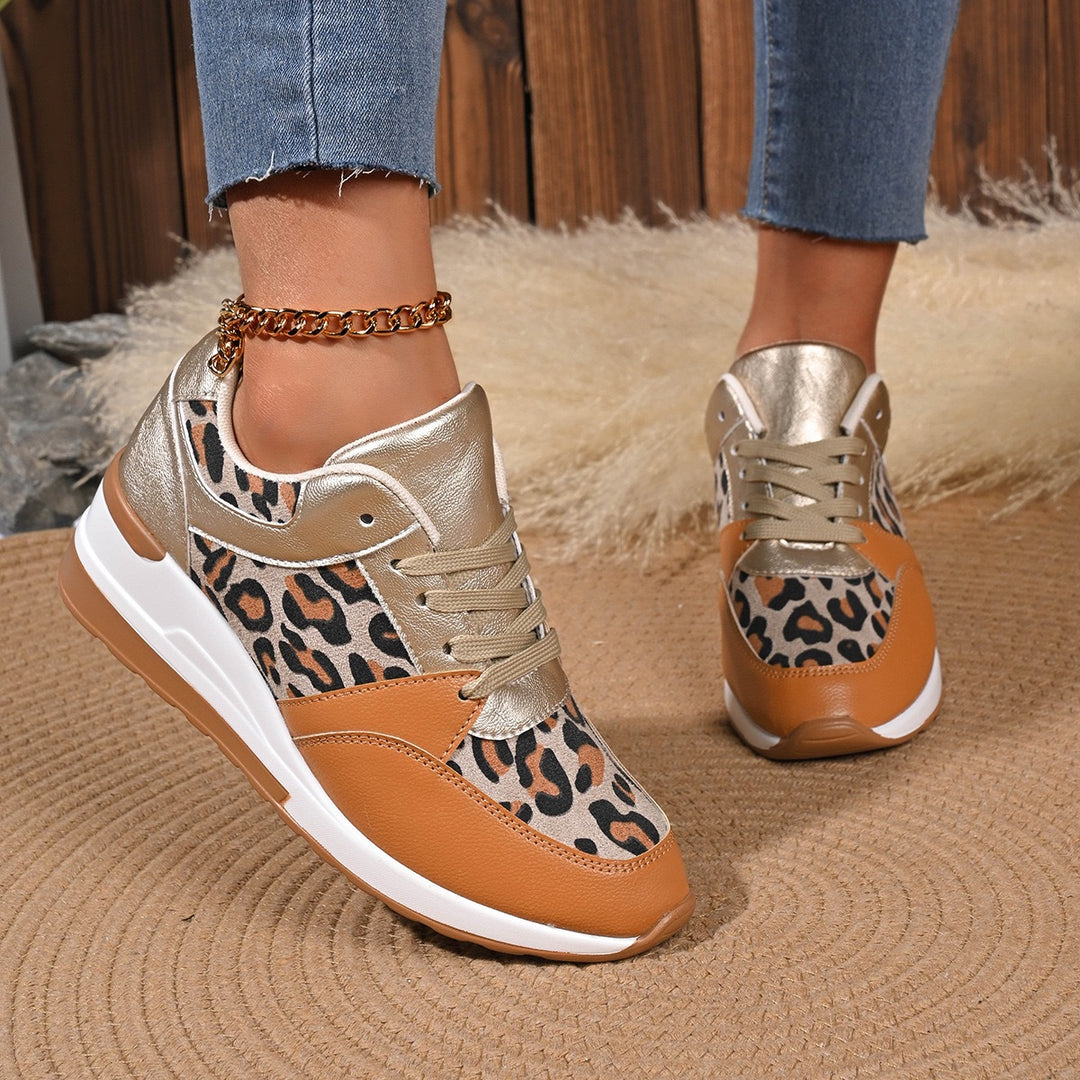 Women's stylish platform sneakers with leopard print, cushioned comfort insole and shiny inserts Mune Fashion