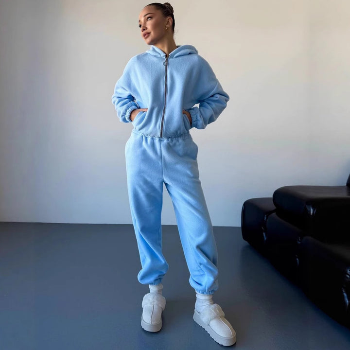 Women's cozy fleece hoodie and jogging pants lounge set with zip-up hood elastic waistband Mune Fashion