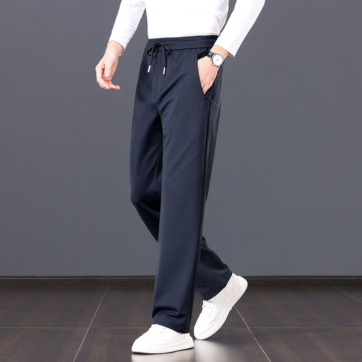 Men's joggers with elastic comfort waistband, zippered pockets, and straight cut Mune Fashion