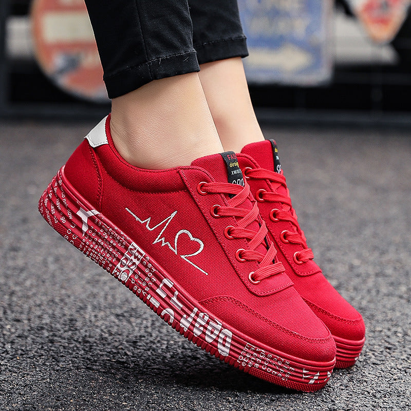 Women's nan canvas sneakers with decorative printed platform sole and heart line embroidery Mune Fashion