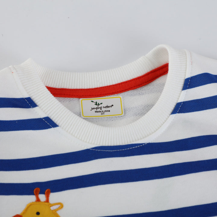 Boys sweatshirt with colorful animal motif Mune Fashion