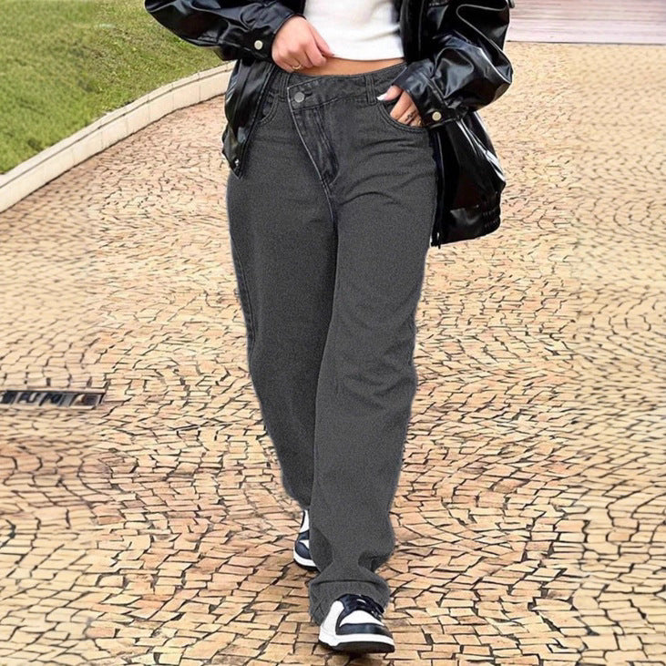 Women high-waisted loose-fitting jeans with wide legs and asymmetrical button placket Mune Fashion