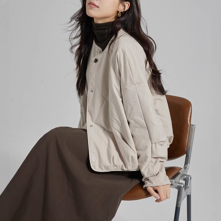 Women’s fashionable transitional jacket with casual cut Mune Fashion