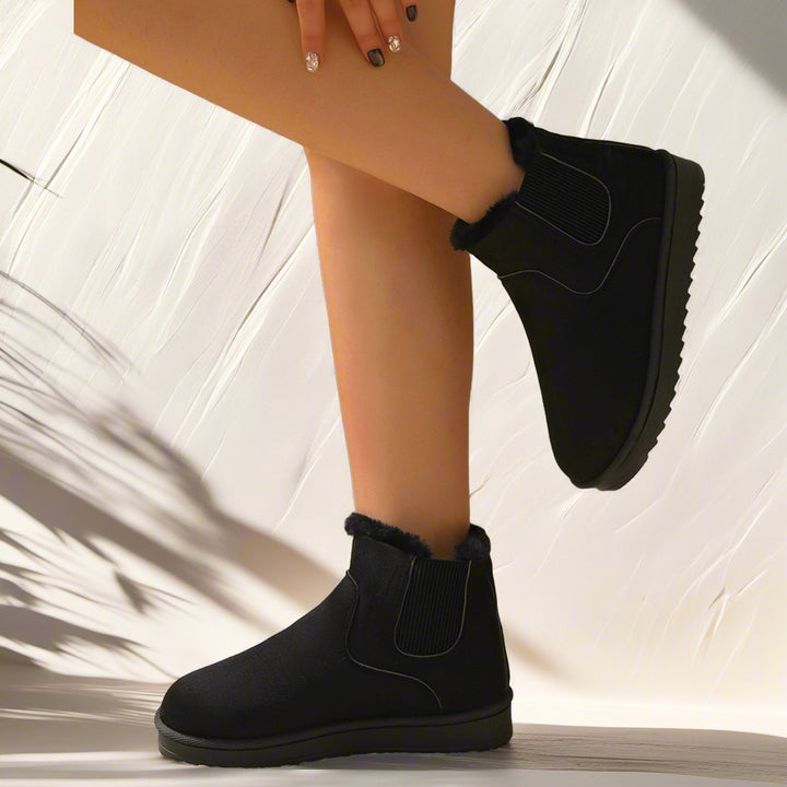 Women's Lined Chelsea Ankle Boot in Suede-Look with Elastic Insert and Tread Sole Mune Fashion