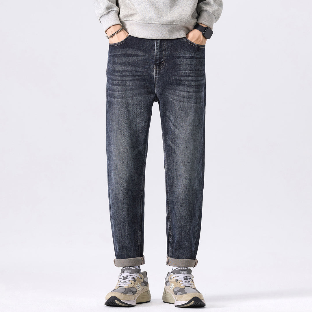 Men's Relaxed-Straight Denim Jeans with subtle used look and turned-up hem Mune Fashion