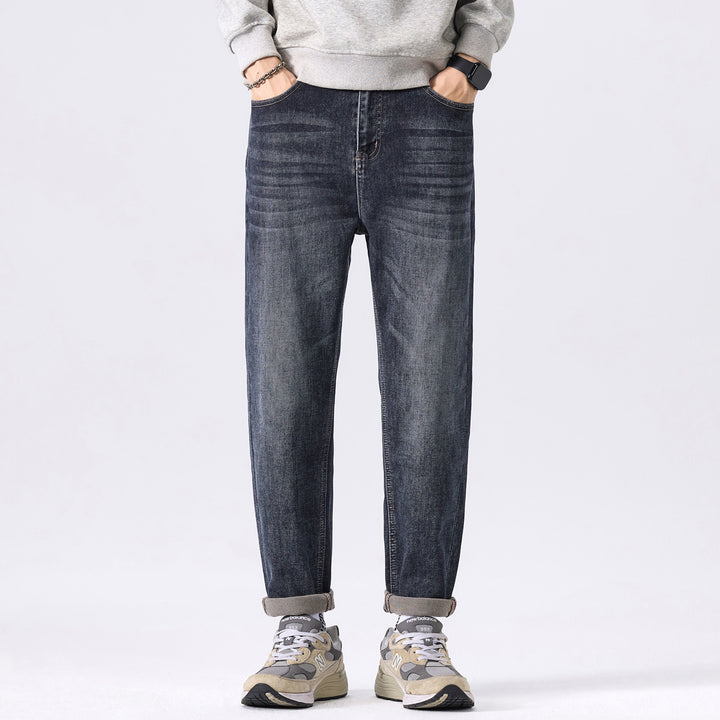Men's Relaxed-Straight Denim Jeans with subtle used look and turned-up hem Mune Fashion