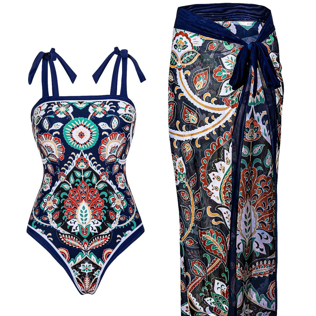 Women's tankini set with a stunning paisley pattern Mune Fashion