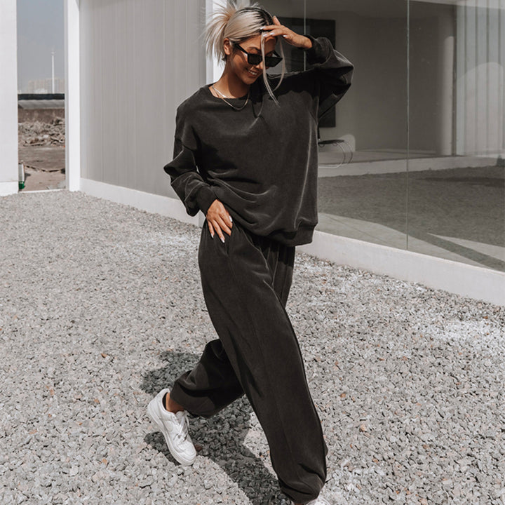 Women's soft oversized sweatshirt and loose relax pants in vintage washed finish Mune Fashion