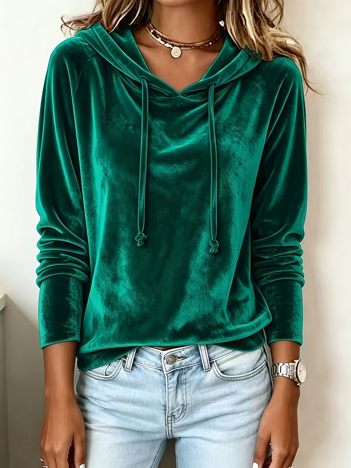 Women Velvet Hoodie with Hood Drawstring and Casual Cut Mune Fashion