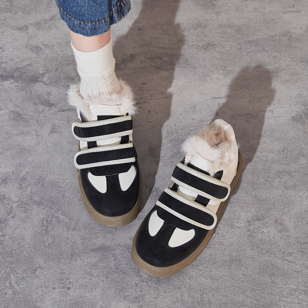 Women Sports Sneakers with innovative Velcro closure and high-quality interior padding Mune Fashion