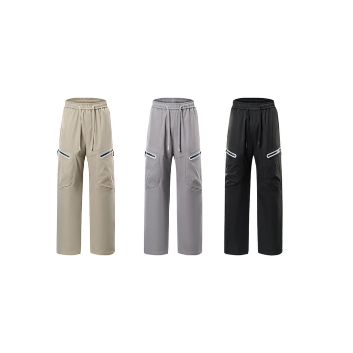 Men's Technical Cargo Jogging Pants with Straight Leg, Zipper Pockets and Drawstring Waist Mune Fashion
