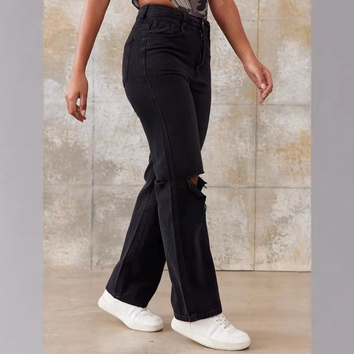 Ladies High-Waist Straight Jeans with wide leg, knee rip and textured denim look Mune Fashion
