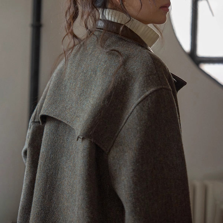 Women's Elegant and Comfortable Wool Jacket with High Collar Drune