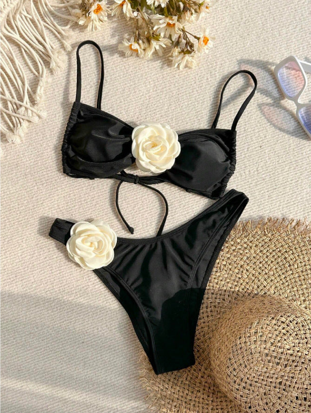 Ladies Elegant Bikini with Floral Decor Mune Fashion