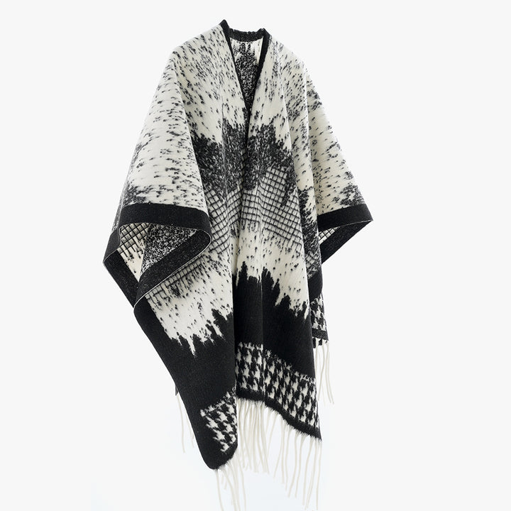 Women's Monochrome Jacquard Cape Poncho made of Wool Blend with Fringe and Oversize Fall Mune Fashion