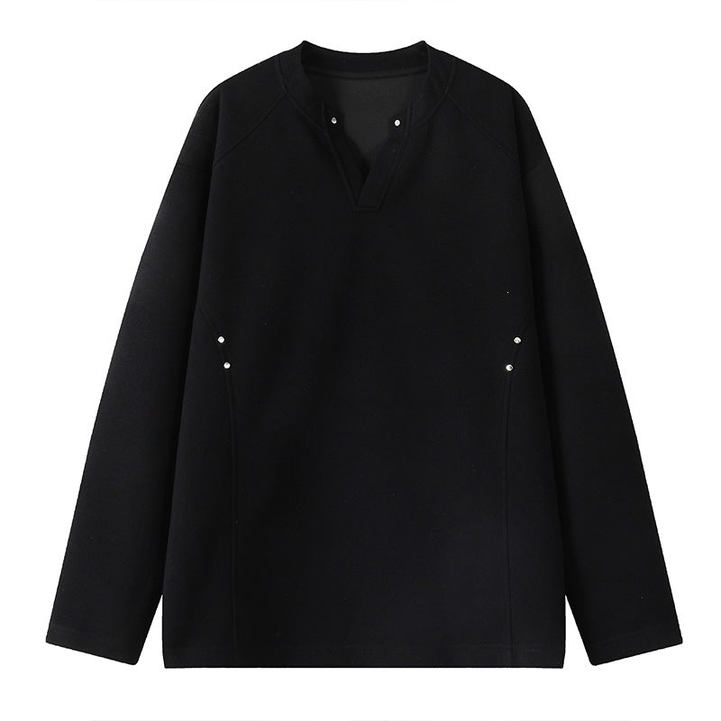 Men's Oversized Sweatshirt with V-Slit, Raglan Sleeves and Stud Details Mune Fashion