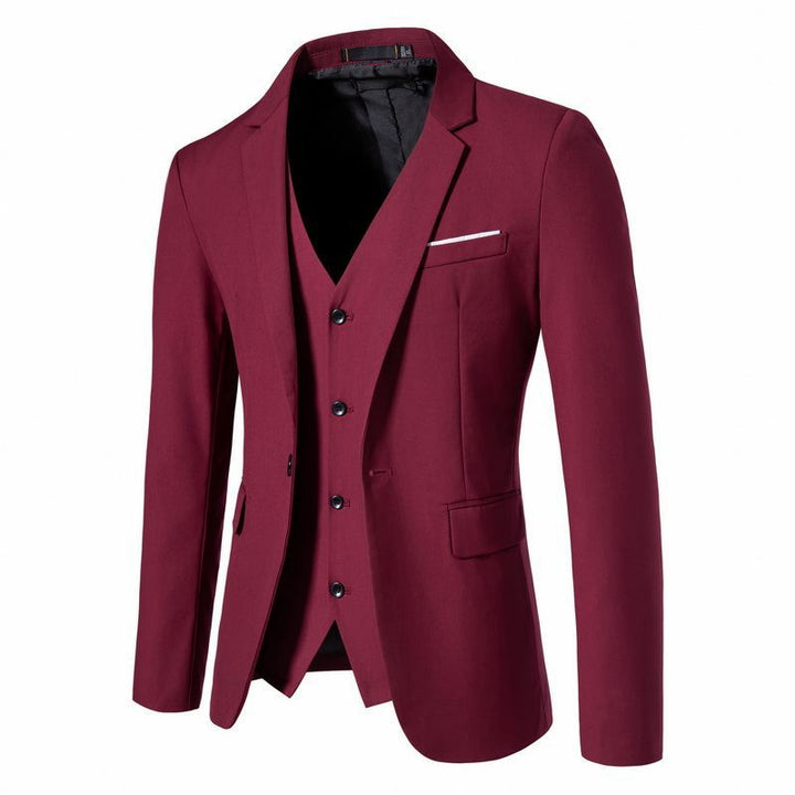 Men's Tailored Jacket with Matching Vest and Slim Business Silhouette Mune Fashion