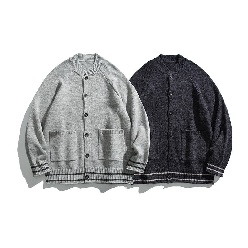 Unisex Boxy Cardigan made of fine knit with raglan sleeves and patch pockets Mune Fashion