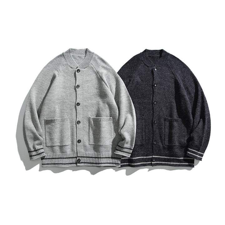 Unisex Boxy Cardigan made of fine knit with raglan sleeves and patch pockets Mune Fashion