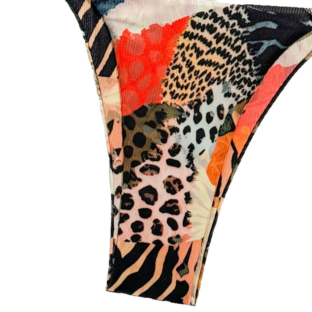 Women's triangle bikini with colorful pattern and adjustable straps Mune Fashion