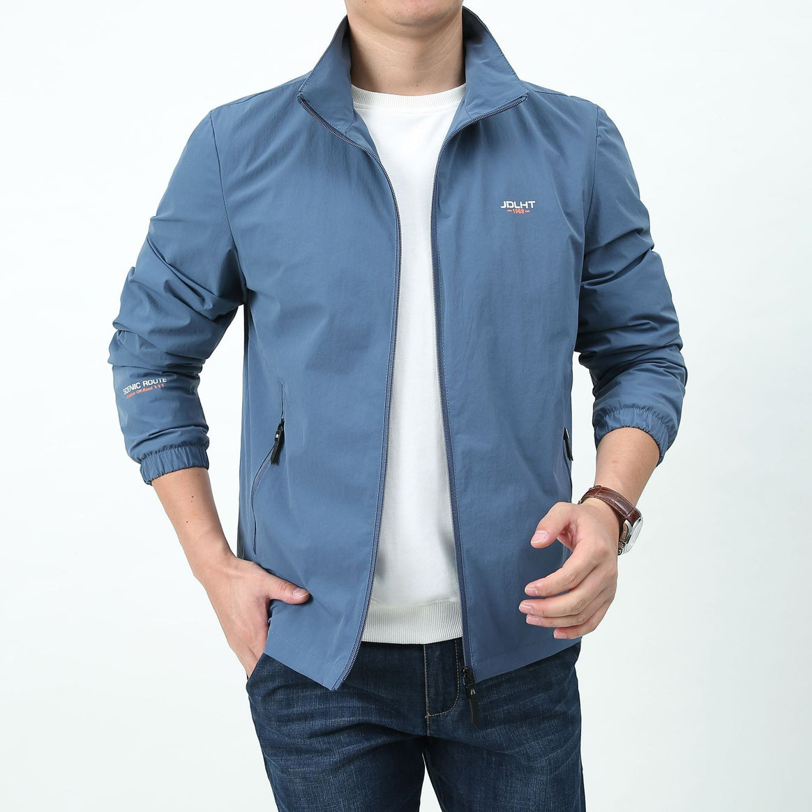 Men's lightweight zip transition jacket with high stand-up collar and zippered pockets Mune Fashion