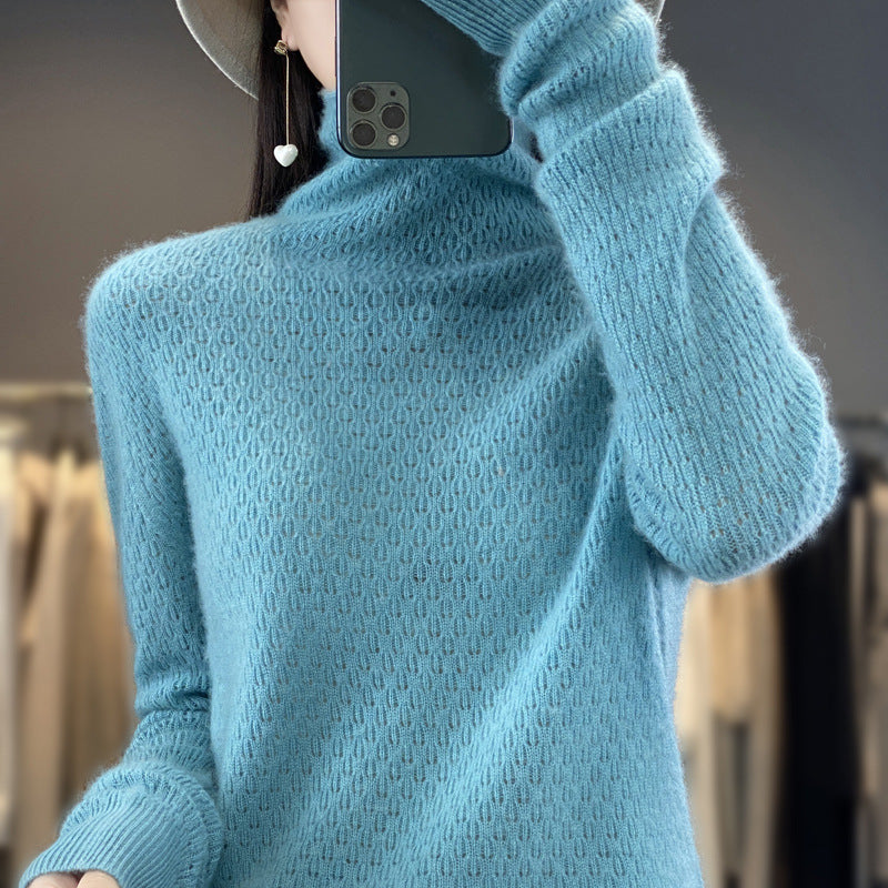 Women's soft fine-knit mock neck sweater with fluffy mohair look, delicate honeycomb structure and casual oversized fit Mune Fashion