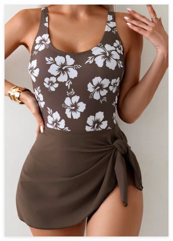 Women's swimsuit with stylish skirt part Mune Fashion