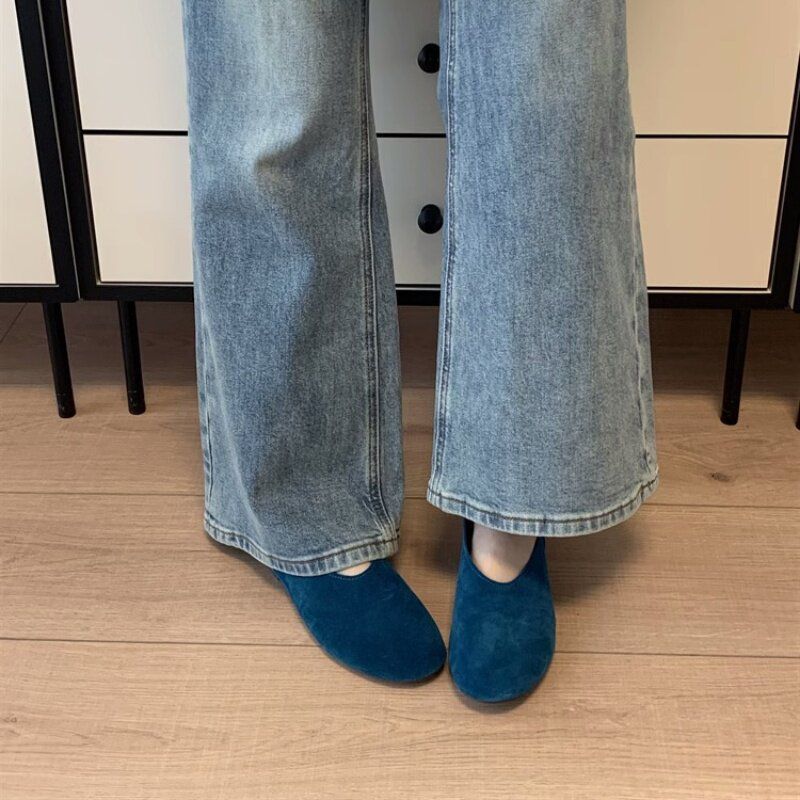Women's Minimalist Suede Ballerina Slippers with Padded Comfort Footbed Mune Fashion