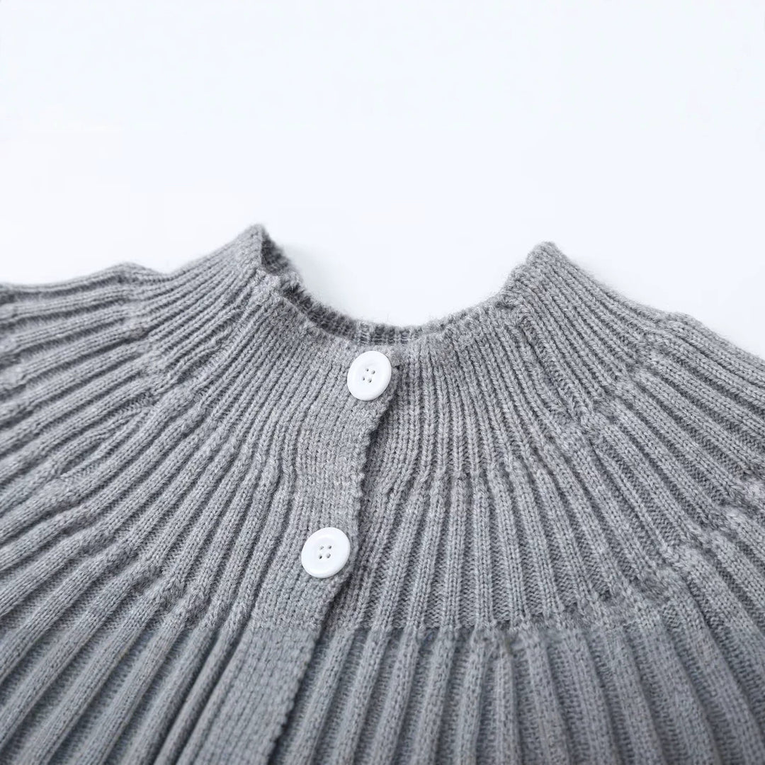 Women's structured cardigan with round yoke, textured stitch pattern and button placket Mune Fashion