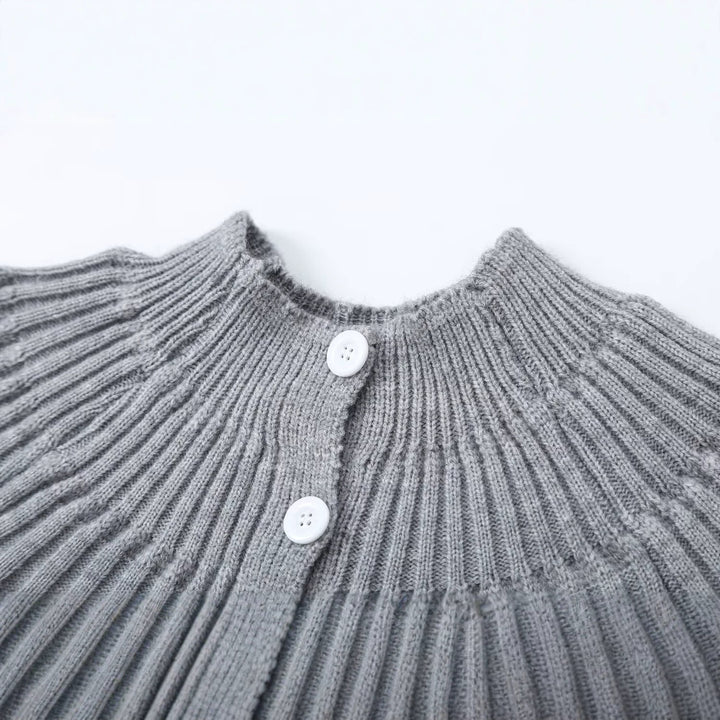Women's structured cardigan with round yoke, textured stitch pattern and button placket Mune Fashion