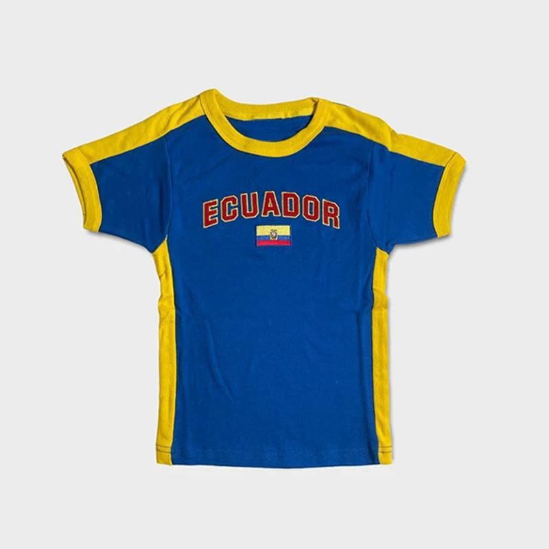 Women's fitted short-cut fan crop shirt with contrast collar and embroidered flag patch Mune Fashion