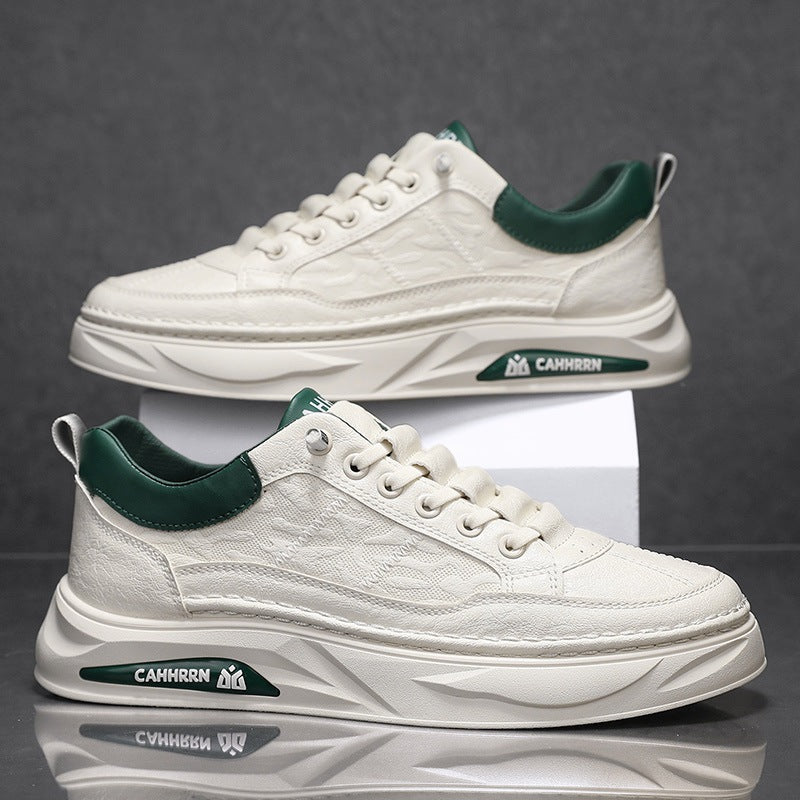 Unisex minimalist platform sneaker made of textured synthetic leather with padded heel collar and sculpted outsole Mune Fashion
