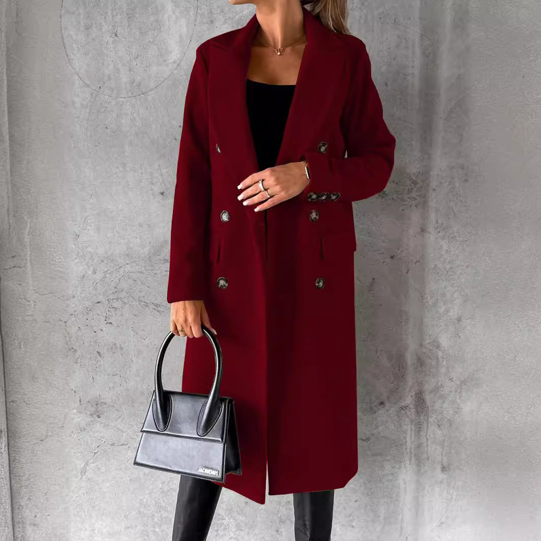 Women's double-breasted coat with lapel collar, patch pockets, and knee-length cut Mune Fashion