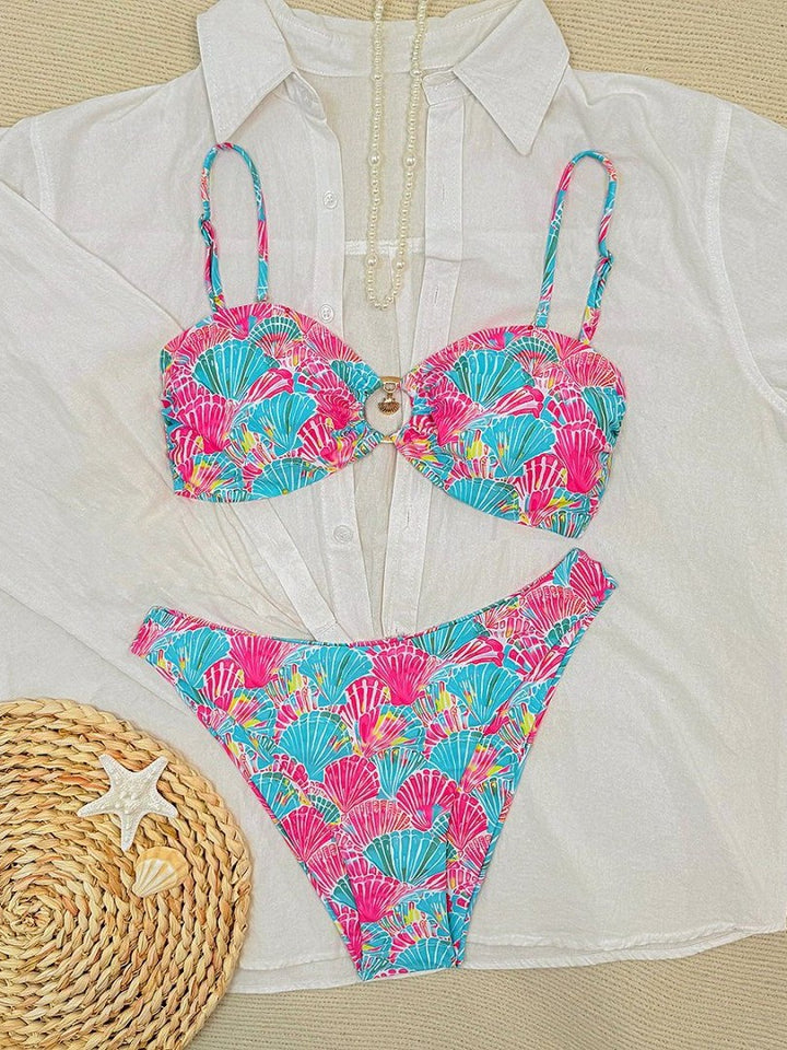 Women's bikini set with playful shell design Mune Fashion