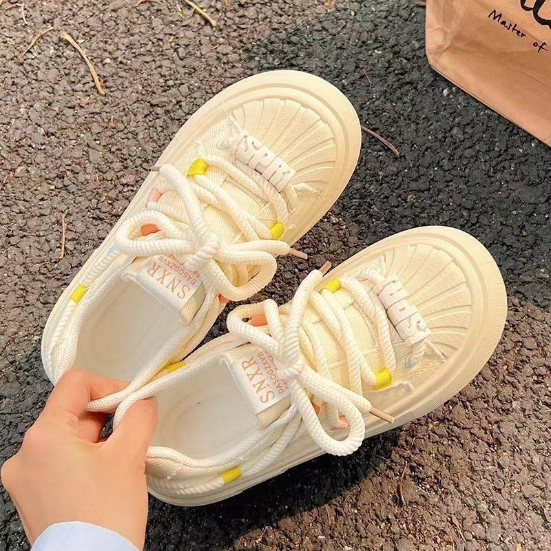Ladies sporty leisure sneakers with elastic laces and breathable upper material Mune Fashion